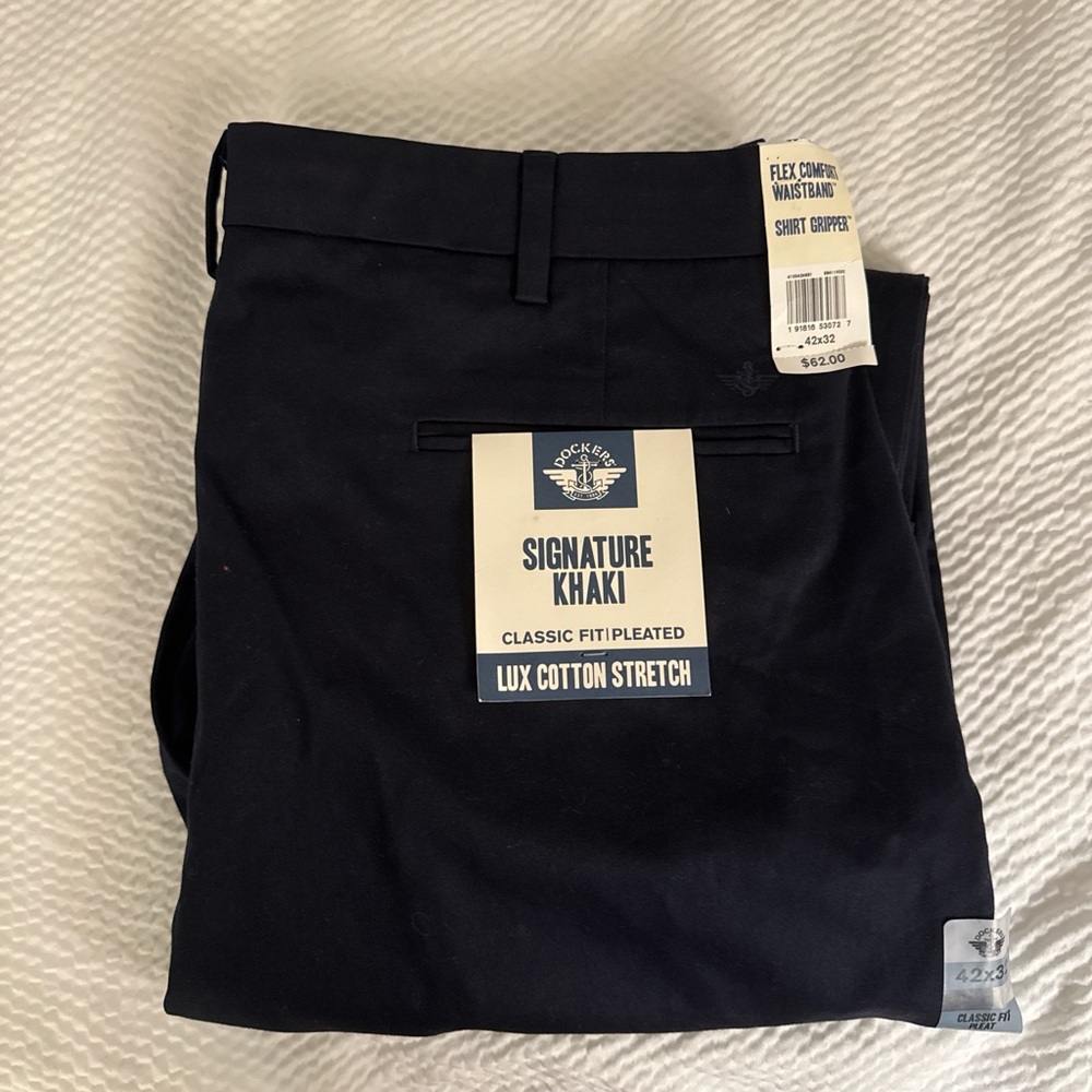 Dockers Black Pant